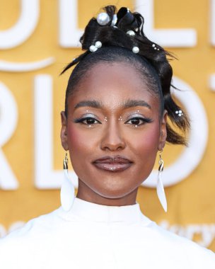 Amerikalı aktris Arsema Thomas, Netflix 'in Queen Charlotte: A Bridgerton Story' nin birinci sezonunu 26 Nisan 2023 'te Westwood, Los Angeles, Kaliforniya, ABD' deki Regency Village Theatre 'da düzenlenen Dünya Premiere Screening Event of Netflix' in birinci sezonuna geliyor.. 