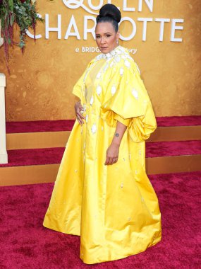 Guyanese-İngiliz aktris ve şarkıcı Golda Rosheuvel, Netflix 'in Queen Charlotte: A Bridgerton Story' nin birinci sezonunu 26 Nisan 2023 'te Westwood, Los Angeles, Kaliforniya' daki Regency Village Theatre 'da düzenlenen Dünya Premiere Event of Netflix' in