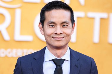 Holden Chang, Netflix 'in Queen Charlotte: A Bridgerton Story' nin dünya prömiyer etkinliğine 26 Nisan 2023 'te Westwood, Los Angeles, Kaliforniya, ABD' deki Regency Village Theatre 'da gerçekleştirildi..