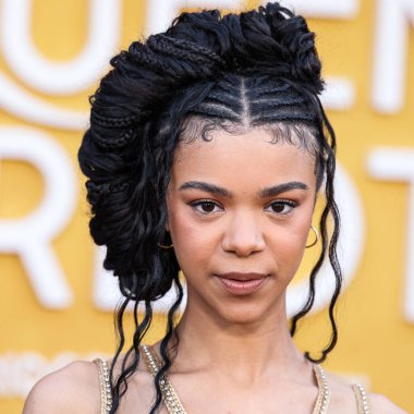 İngiliz aktris Hindistan Amarteifio, Netflix 'in Queen Charlotte: A Bridgerton Story' nin birinci sezonunu 26 Nisan 2023 'te Westwood, Los Angeles, Kaliforniya, ABD' deki Regency Village Theatre 'da düzenlenen Dünya Premiere Screening Event of Netflix' e geldi..