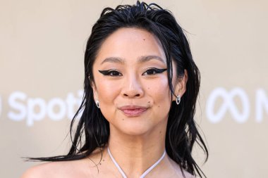 Amerikalı aktris Stephanie Hsu, 6 Mayıs 2023 'te ABD' nin Kaliforniya eyaletinin Los Angeles kentindeki The Music Center 'da düzenlenen Gold House' un 2..