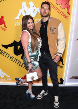 Chanel West Coast ve erkek arkadaşı Dom Fenison, 9 Mayıs 2023 'te Hollywood, Los Angeles, Kaliforniya, ABD' de Sunset Room Hollywood 'da düzenlenen PrettyLittleThing X Kappa Fırlatma Partisi' ne geldiler.. 