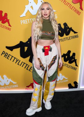 Amerikalı emlak komisyoncusu Christine Quinn, 9 Mayıs 2023 'te Hollywood Sunset Room Hollywood' da düzenlenen PrettyLittleThing X Kappa Fırlatma Partisi 'ne geldi.. 