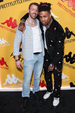 Damian Powers ve Dom Gabriel, 9 Mayıs 2023 'te Hollywood Sunset Room Hollywood' da düzenlenen PrettyLittleThing X Kappa Fırlatma Partisi 'ne geldiler..