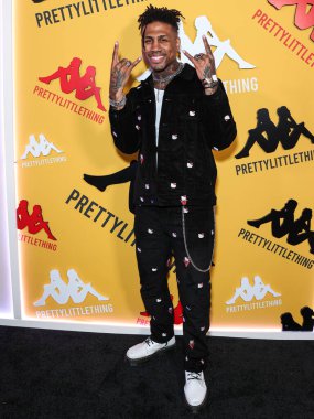 Dom Gabriel, 9 Mayıs 2023 'te Hollywood Sunset Room Hollywood' da düzenlenen PrettyLittleThing X Kappa Fırlatma Partisi 'ne geldi..
