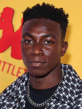 Paula DeAnda, 9 Mayıs 2023 'te Hollywood Sunset Room Hollywood' da düzenlenen PrettyLittleThing X Kappa Fırlatma Partisi 'ne geldi.. 