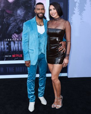 Omari Hardwick ve Jennifer Pfautch, Netflix 'in 10 Mayıs 2023' te Westwood, Los Angeles, Kaliforniya, ABD 'deki Regency Village Theater' daki 
