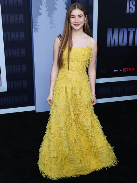 Atriz Lucy Paez Chega Los Angeles Premiere Netflix Mother Realizado — Fotografia de Stock