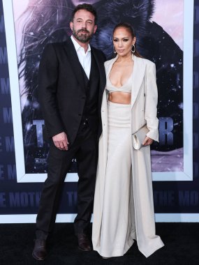 Amerikalı aktör ve film yapımcısı Ben Affleck ve eşi Amerikalı aktris, şarkıcı ve dansçı Jennifer Lopez, Netflix 'in 10 Mayıs 2023' te Westwood, Los Angeles, Kaliforniya, ABD 'deki Regency Village Theater' daki 