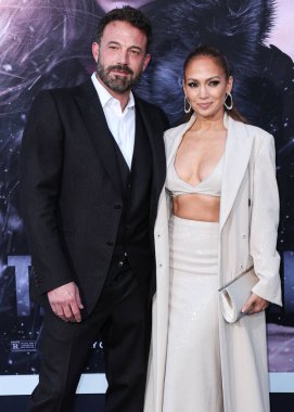 Amerikalı aktör ve film yapımcısı Ben Affleck ve eşi Amerikalı aktris, şarkıcı ve dansçı Jennifer Lopez, Netflix 'in 10 Mayıs 2023' te Westwood, Los Angeles, Kaliforniya, ABD 'deki Regency Village Theater' daki 