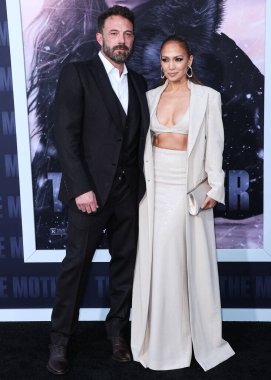 Amerikalı aktör ve film yapımcısı Ben Affleck ve eşi Amerikalı aktris, şarkıcı ve dansçı Jennifer Lopez, Netflix 'in 10 Mayıs 2023' te Westwood, Los Angeles, Kaliforniya, ABD 'deki Regency Village Theater' daki 