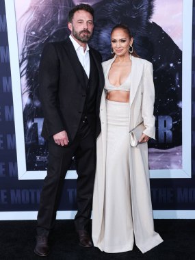 Amerikalı aktör ve film yapımcısı Ben Affleck ve eşi Amerikalı aktris, şarkıcı ve dansçı Jennifer Lopez, Netflix 'in 10 Mayıs 2023' te Westwood, Los Angeles, Kaliforniya, ABD 'deki Regency Village Theater' daki 