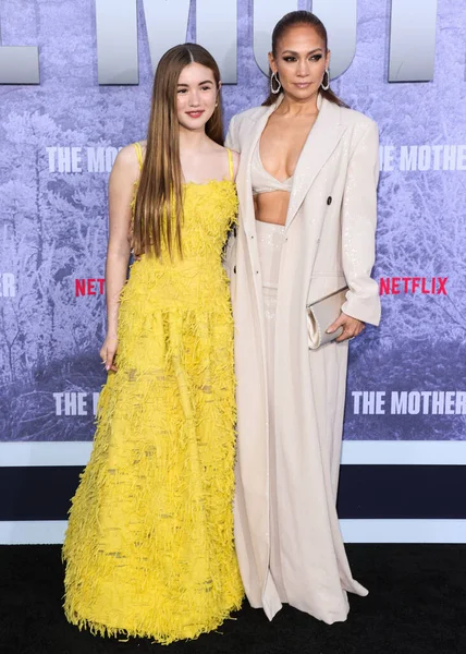 Lucy Paez Jennifer Lopez Przybywają Premierę Matki Netflixa Która Odbyła — Zdjęcie stockowe