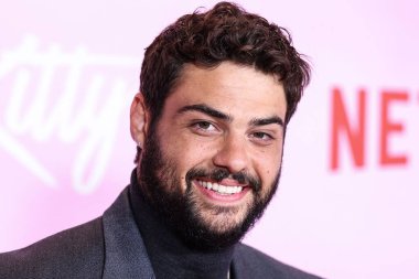 Amerikalı aktör Noah Centineo, Netflix 'in' XO, Kitty 'sezonunun Los Angeles Premiere Organizasyonu' na 11 Mayıs 2023 'te Hollywood, Los Angeles, Kaliforniya, ABD' deki Netflix Tudum Tiyatrosu 'nda katıldı.. 