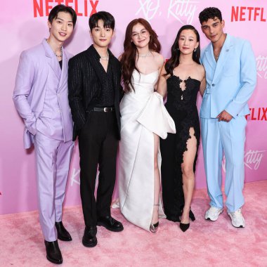 Sang Heon Lee, Minyeong Choi, Anna Cathcart, Gia Kim ve Anthony Keyvan, Netflix 'in' XO, Kitty 'Sezon 1, Bölüm 11, Mayıs 2023' te Hollywood, Los Angeles, Kaliforniya, ABD 'de düzenlenen Netflix Tudum Theater' a geldiler..