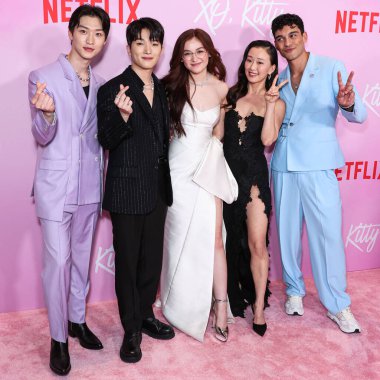 Sang Heon Lee, Minyeong Choi, Anna Cathcart, Gia Kim ve Anthony Keyvan, Netflix 'in' XO, Kitty 'Sezon 1, Bölüm 11, Mayıs 2023' te Hollywood, Los Angeles, Kaliforniya, ABD 'de düzenlenen Netflix Tudum Theater' a geldiler..