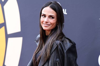 Jordana Brewster, 20 Mayıs 2023 'te Universal Stüdyoları Backlot' ta düzenlenen Charlize Theron Africa Yardım Projesine (CTAOP) ulaştı.. 