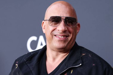 Vin Diesel, 20 Mayıs 2023 'te Universal Stüdyoları Backlot' ta düzenlenen Charlize Theron Africa Yardım Projesine (CTAOP) ulaşır.. 
