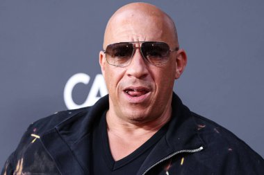 Vin Diesel, 20 Mayıs 2023 'te Universal Stüdyoları Backlot' ta düzenlenen Charlize Theron Africa Yardım Projesine (CTAOP) ulaşır.. 