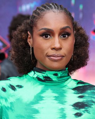 Amerikalı aktris Issa Rae, 30 Mayıs 2023 'te Westwood, Los Angeles, Kaliforniya, ABD' deki Regency Village Theater 'da düzenlenen' Örümcek Adam: Across the Spider Verse 'filminin dünya prömiyerine geldi.. 