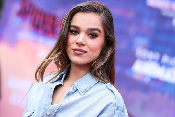 stock image American actress and singer Hailee Steinfeld arrives at the World Premiere Of Sony Pictures Animation's 'Spider-Man: Across The Spider Verse' held at the Regency Village Theater on May 30, 2023 in Westwood, Los Angeles, California, United States. 