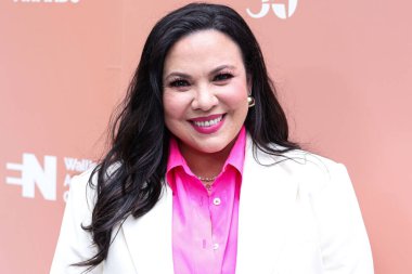 Amerikalı yazar, yapımcı, yönetmen ve oyuncu Gloria Calderon Kellett (Gloria Caldern Kellett), 31 Mayıs 2023 'te ABD' nin Los Angeles kentindeki Audrey Irmas Pavyonu 'nda düzenlenen 2.