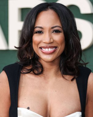 Amerikalı aktris Natalie Paul, 31 Mayıs 2023 'te Westwood, Los Angeles, Kaliforniya, ABD' deki Regency Village Theatre 'da düzenlenen Tavuskuşu' nun Çekim Yıldızlarının galasına geldi..