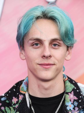 Amerikalı aktör Jacob Bertrand, Netflix 'in 