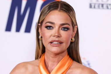 Amerikalı aktris, televizyon kişiliği ve eski manken Denise Richards, 2 Haziran 2023 'te Century City, Los Angeles, Kaliforniya, ABD' deki Fairmont Century Plaza 'da düzenlenen 30..