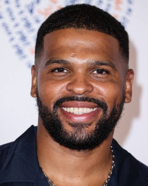 Kola Bokinni, 2 Haziran 2023 'te Fairmont Century Plaza' da düzenlenen 30. Siliş Yarışı 'na geldi.. 