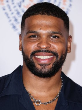 Kola Bokinni, 2 Haziran 2023 'te Fairmont Century Plaza' da düzenlenen 30. Siliş Yarışı 'na geldi.. 