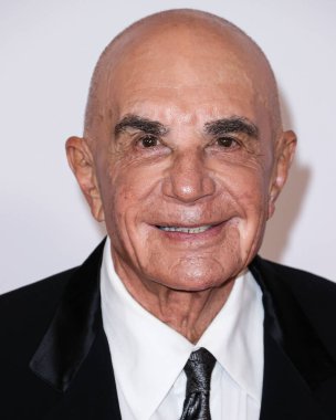 Amerikalı avukat ve girişimci Robert Shapiro, 2 Haziran 2023 'te Century City, Los Angeles, Kaliforniya, ABD' deki Fairmont Century Plaza 'da düzenlenen MS Gala' nın 30. Yıllık Silme Yarışı 'na geldi.. 