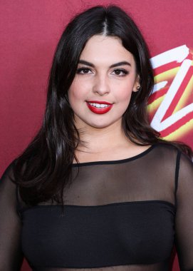 Isabella Gomez, 9 Haziran 2023 'te Hollywood Lejyon Tiyatrosu' ndaki Hollywood Amerikan Lejyon Karakolu 43 numaradaki 