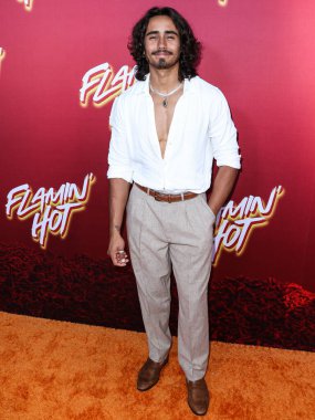 Amerikalı aktör Michael Cimino, 9 Haziran 2023 'te Hollywood Lejyon Tiyatrosu' ndaki Hollywood Amerikan Lejyon Karakolu 43 numaradaki Searchlight Pictures 'ın özel gösterimine geldi.