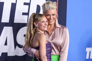 Juno Temple ve Hannah Waddingham, 10 Haziran 2023 'te Kuzey Hollywood, Los Angeles, Kaliforniya, ABD' de bulunan Şaban Medya Merkezi 'nde düzenlenen 3.. 