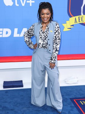 Amerikalı aktris, komedyen, yazar ve sunucu Yvette Nicole Brown, 10 Haziran 2023 'te Kuzey Hollywood, Los Angeles, Kaliforniya' da bulunan Şaban Medya Merkezi 'ndeki 3.