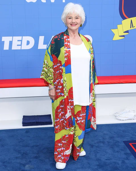 英語の女優アネット バドランドがApple Ted Lasso シーズン3に到着しますFycレッドカーペット6月にテレビアカデミーでサバンメディアセンターで開催されました10 2023ノースハリウッドで ロサンゼルス カリフォルニア州 アメリカ — ストック写真
