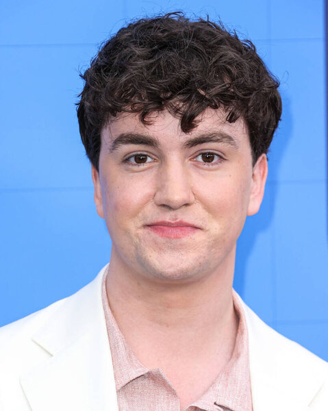 Английский актёр Чарли Хискок прибывает на "Тед Лассо" из Apple TV +, третий сезон FYC Red Carpet, состоявшийся в медиа-центре Saban Media Center при Академии телевидения 10 июня 2023 года в Северном Голливуде, Лос-Анджелес, Калифорния, США. 