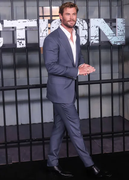 オーストラリアの俳優クリス ヘムズワースが 2023年6月12日にリンカーン センターで開催されたNetflixの 抽出2 のニューヨークプレミアに到着します — ストック写真