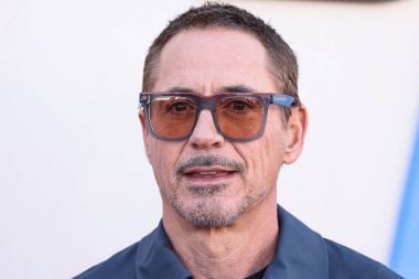 Amerikalı aktör ve yapımcı Robert Downey Jr., 16 Haziran 2023 'te Los Angeles, Kaliforniya, ABD' de bulunan Petersen Otomotiv Müzesi 'nde gerçekleştirilen' Downey 's Dream Cars' sezon 1 'dizisinin Los Angeles Premiere Of MAX' ine geldi.. 