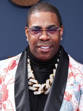 Busta Rhymes, Los Angeles, Kaliforniya 'da 25 Haziran 2023' te Microsoft Theater 'da düzenlenen BET Ödülleri 2023' e ulaşır.. 