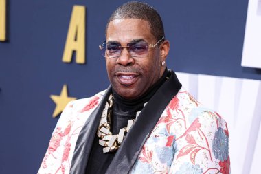 Busta Rhymes, Los Angeles, Kaliforniya 'da 25 Haziran 2023' te Microsoft Theater 'da düzenlenen BET Ödülleri 2023' e ulaşır.. 