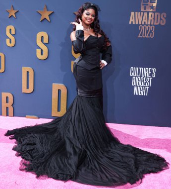 City Girls 'ten Jatavia Shakara Johnson, Los Angeles, Kaliforniya' da 25 Haziran 2023 tarihinde Microsoft Theater 'da düzenlenen BET Ödülleri 2023' e ulaştı.. 
