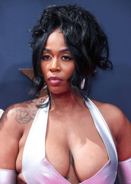 Kash Doll, Los Angeles, Kaliforniya 'da 25 Haziran 2023 tarihinde Microsoft Theater' da düzenlenen BET Ödülleri 2023 'e ulaşır.. 