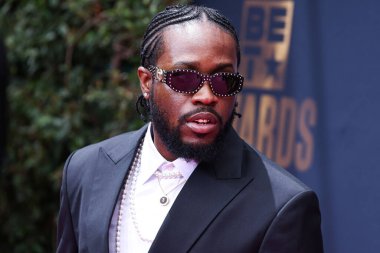 Shameik Moore, Los Angeles, Kaliforniya 'da 25 Haziran 2023 tarihinde Microsoft Theater' da düzenlenen BET Ödülleri 2023 'e ulaştı.. 