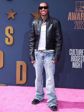 Tyga, Los Angeles, Kaliforniya 'da 25 Haziran 2023 tarihinde Microsoft Theater' da düzenlenen BET Ödülleri 2023 'e ulaşır.. 
