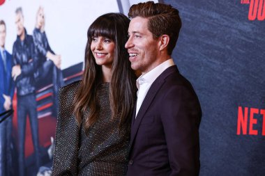 Nina Dobrev ve erkek arkadaşı Shaun White, Netflix 'in 26 Haziran 2023' te Los Angeles, Kaliforniya, ABD 'deki Regal LA Live' da gerçekleştirdiği 