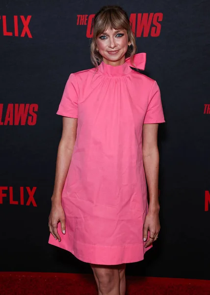 アメリカ人女優 コメディアンのローレン ラプクスは 2023年6月26日にカリフォルニア州ロサンゼルスで開催された Out Lawes のロサンゼルスプレミアに到着した — ストック写真