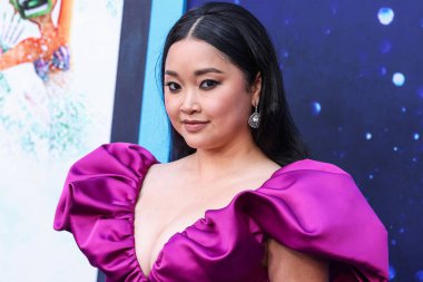 Christian Siriano 'yu giyen Amerikalı aktris ve YouTuber Lana Condor, 28 Haziran 2023' te Hollywood 'daki TCL Çin Tiyatrosu IMAX' te düzenlenen 'Ruby Gillman: Teenage Kraken' adlı Universal Pictures and DreamWorks Animasyonunun Los Angeles galasına geldi.