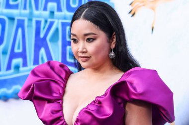 Christian Siriano 'yu giyen Amerikalı aktris ve YouTuber Lana Condor, 28 Haziran 2023' te Hollywood 'daki TCL Çin Tiyatrosu IMAX' te düzenlenen 'Ruby Gillman: Teenage Kraken' adlı Universal Pictures and DreamWorks Animasyonunun Los Angeles galasına geldi.